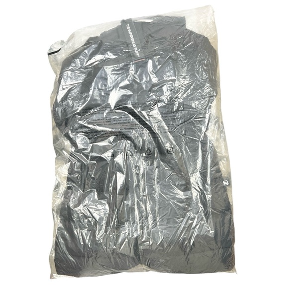 Aritzia The SuperSnug Puff Mid Puffer Jacket in Black Size Medium - Picture 12 of 15